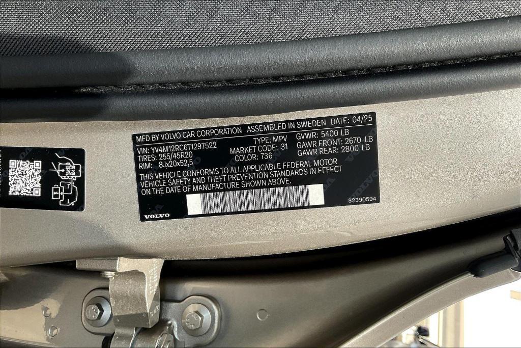new 2026 Volvo XC60 car, priced at $57,985