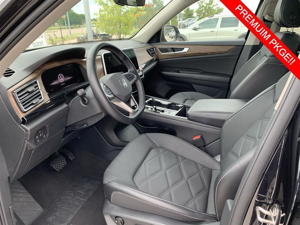 used 2024 Volkswagen Atlas car, priced at $34,995