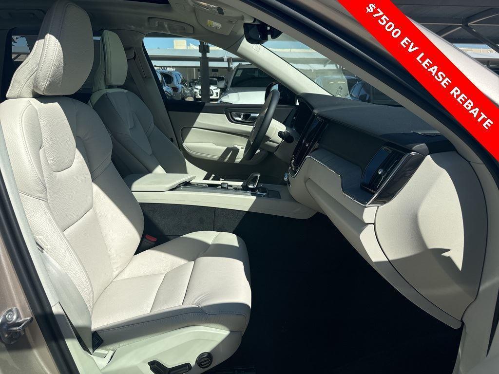 new 2025 Volvo XC60 Plug-In Hybrid car, priced at $49,735