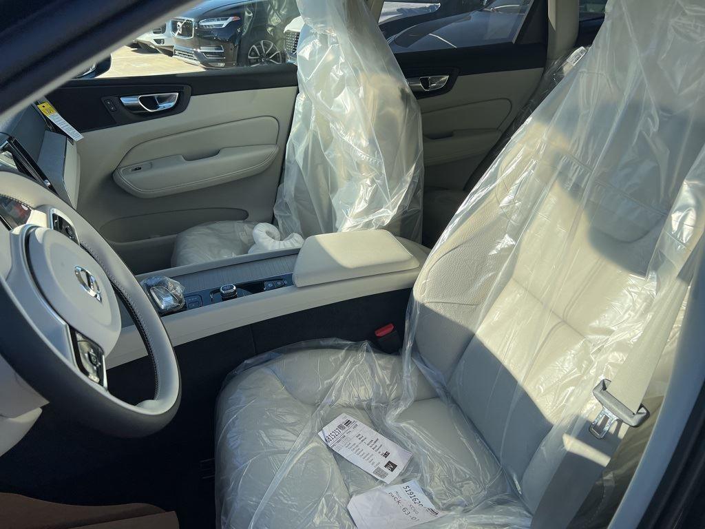 new 2025 Volvo XC60 car, priced at $54,585