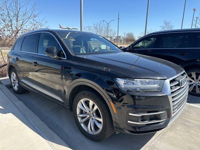 used 2017 Audi Q7 car, priced at $19,500