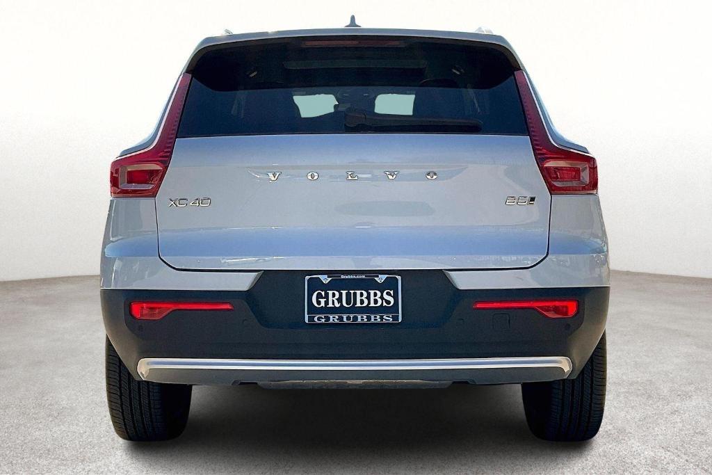used 2025 Volvo XC40 car, priced at $38,995