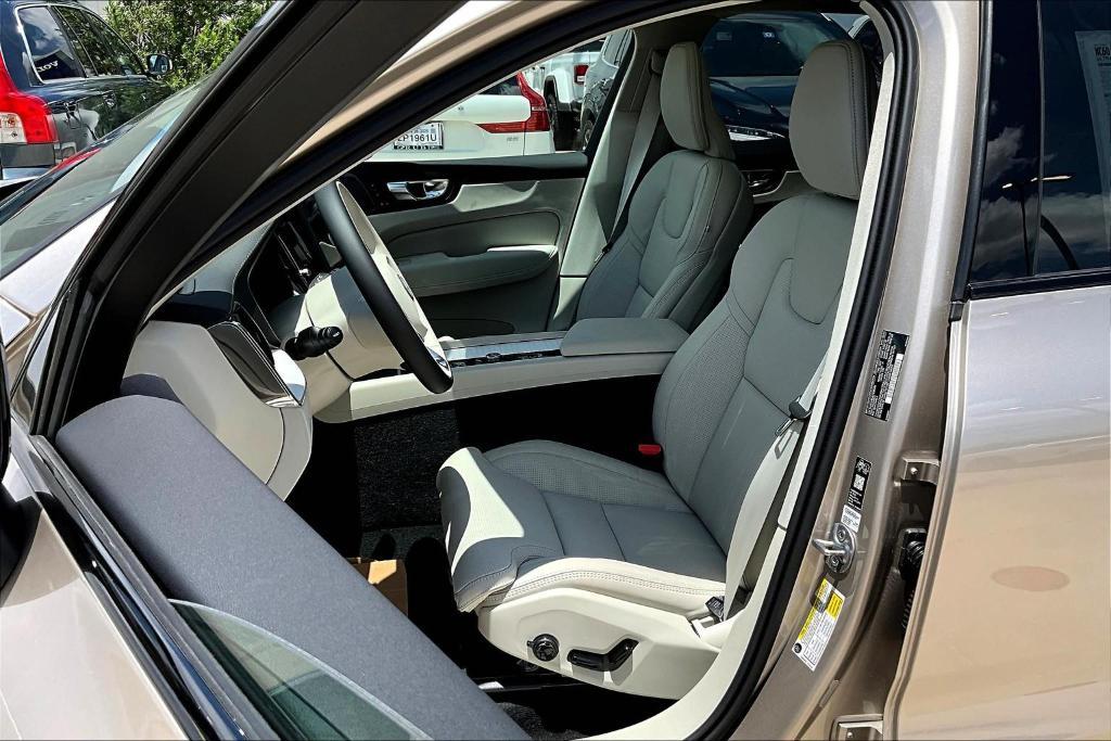 new 2026 Volvo XC60 car