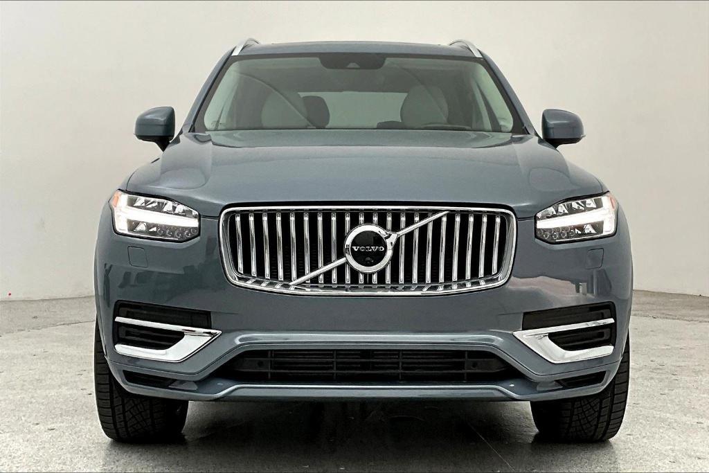 used 2022 Volvo XC90 Recharge Plug-In Hybrid car, priced at $51,895