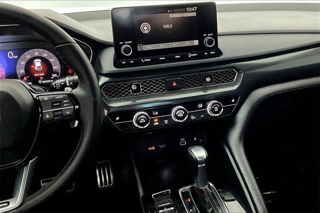 used 2025 Acura Integra car, priced at $32,000