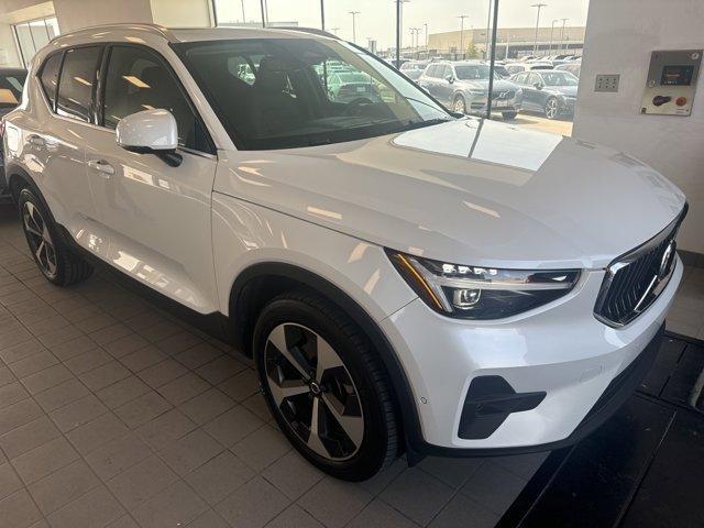 new 2024 Volvo XC40 car, priced at $44,500