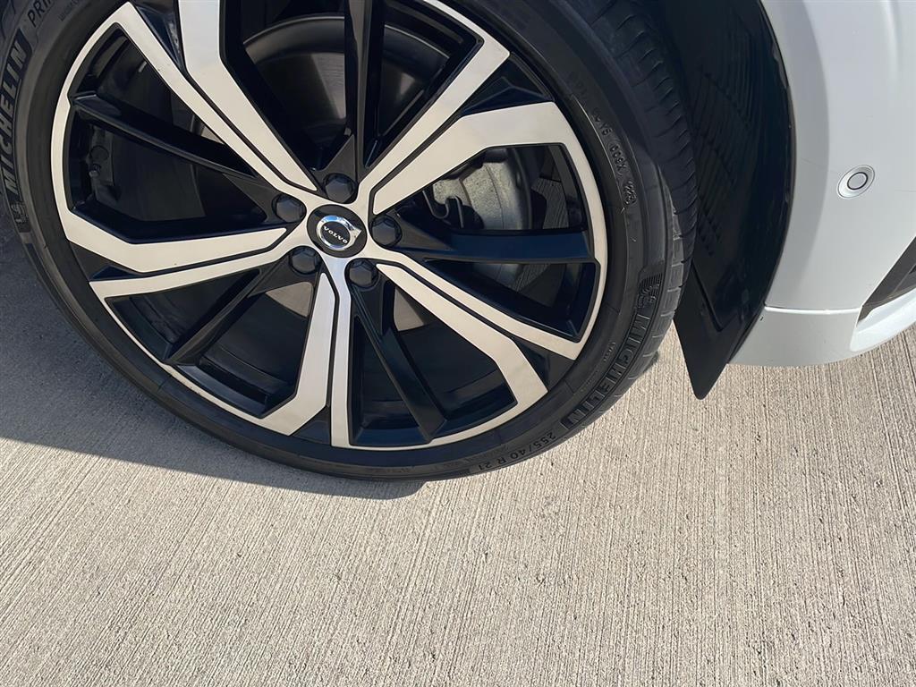 used 2022 Volvo XC60 car, priced at $40,000
