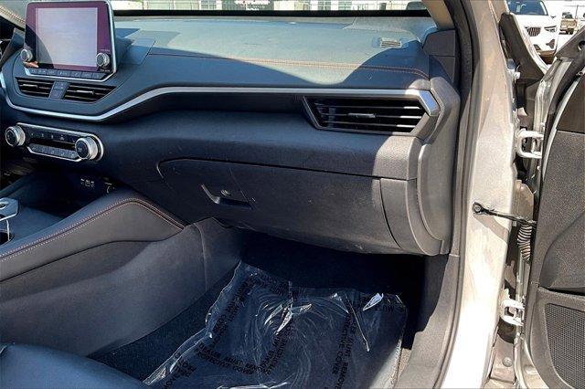 used 2021 Nissan Altima car, priced at $18,500