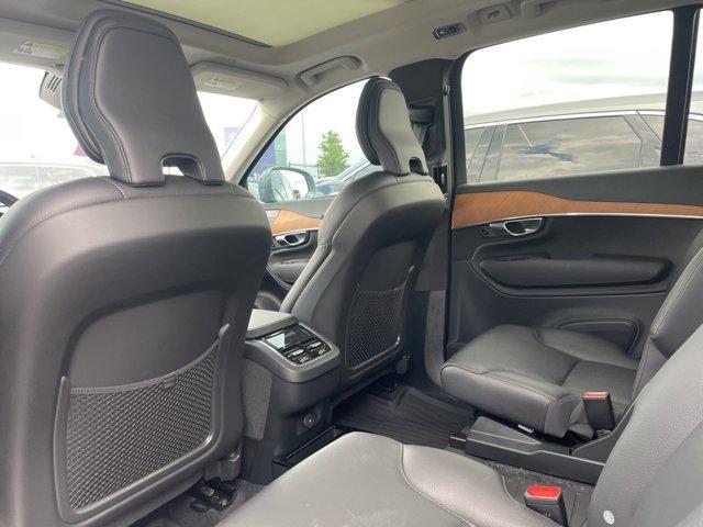 new 2022 Volvo XC90 car