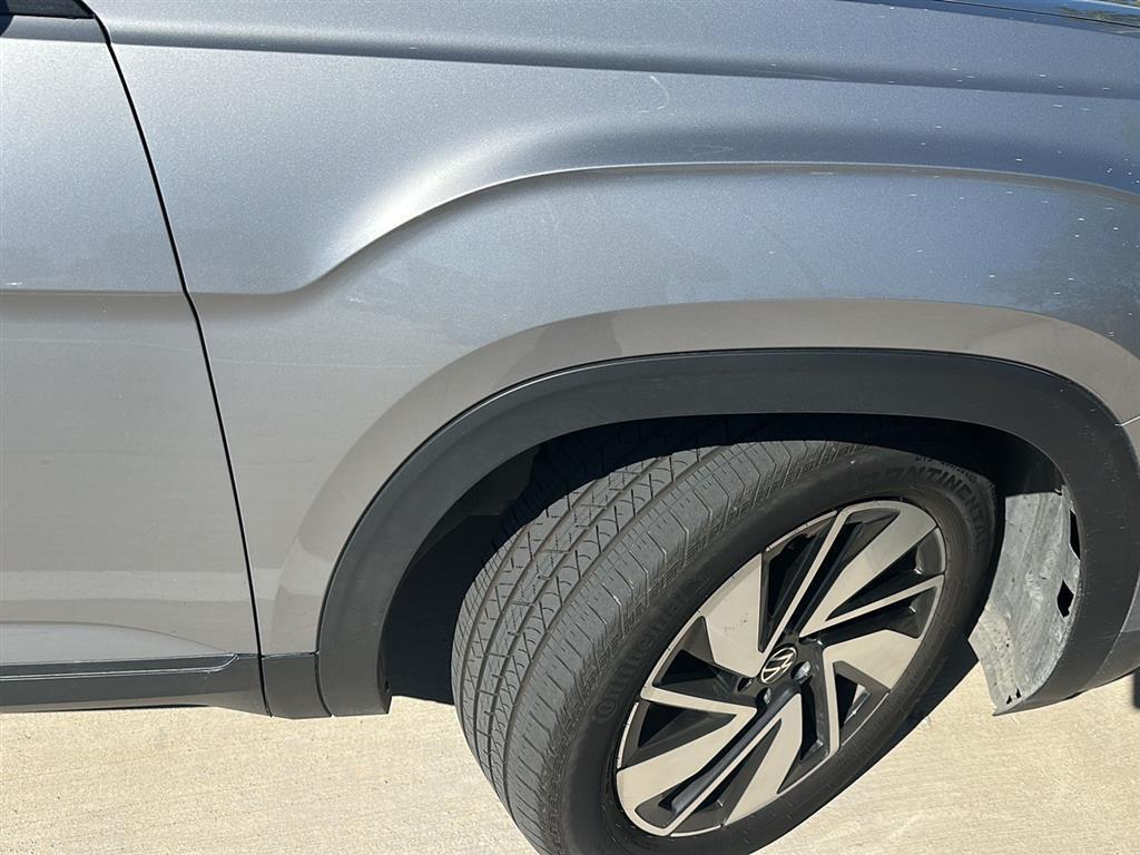 used 2024 Volkswagen Atlas car, priced at $30,898