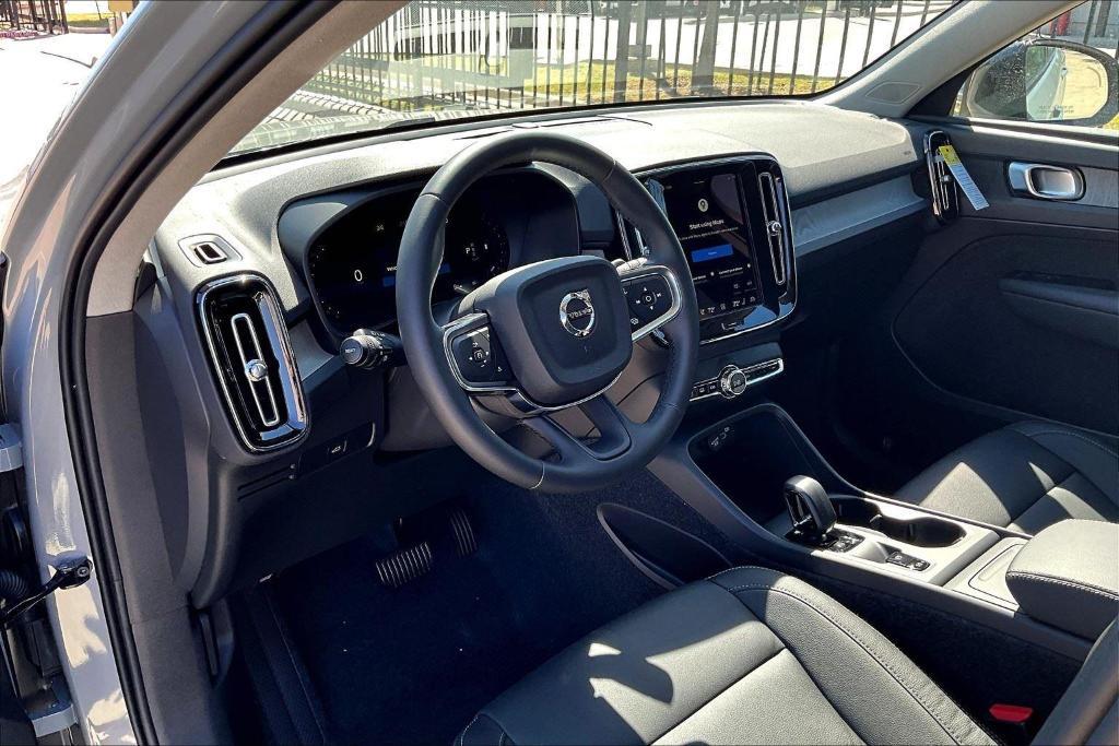 new 2026 Volvo XC40 car, priced at $40,345