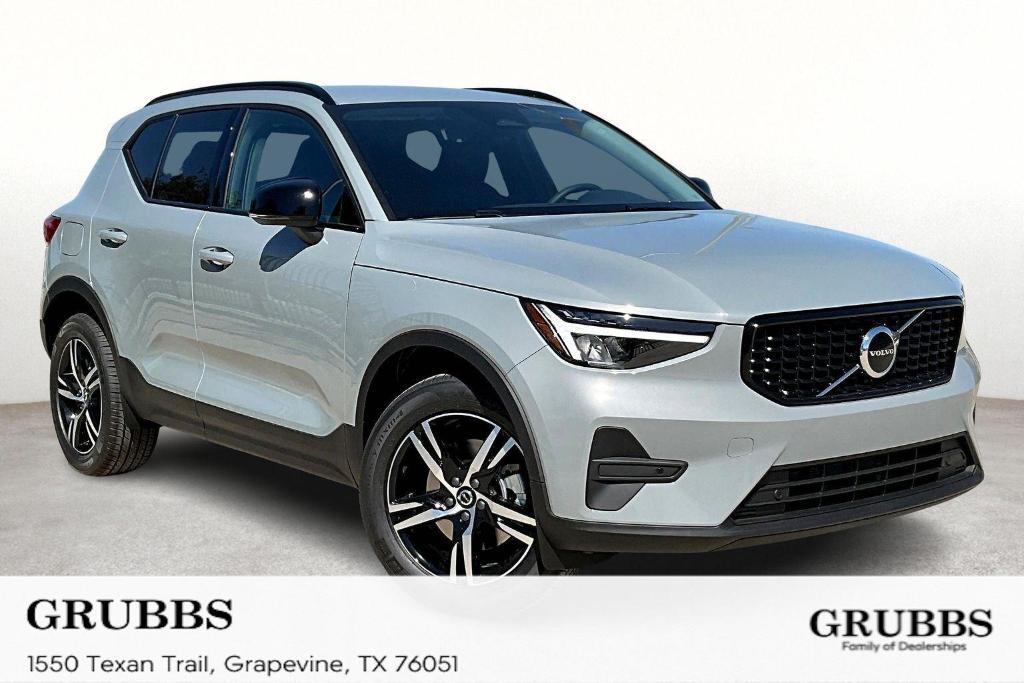new 2026 Volvo XC40 car