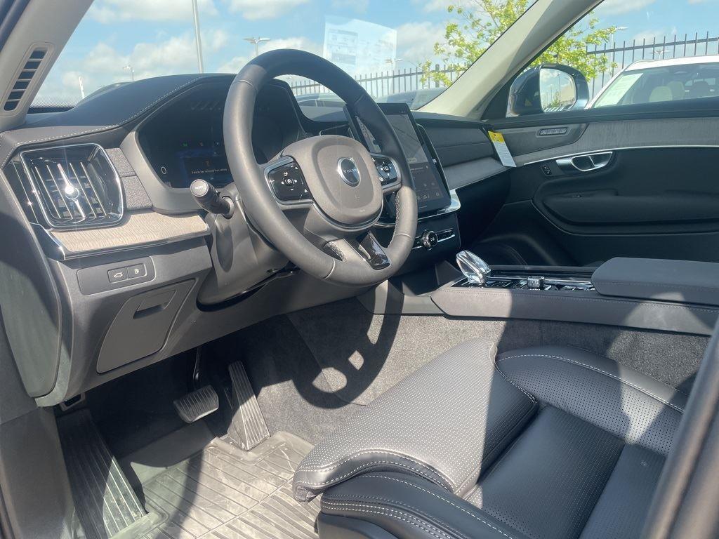 new 2025 Volvo XC90 Plug-In Hybrid car, priced at $82,405