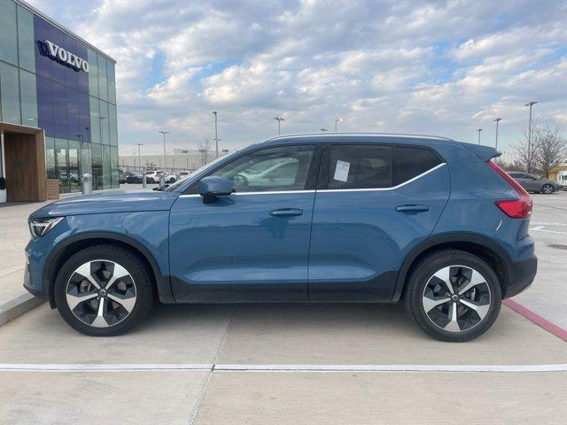 used 2023 Volvo XC40 car, priced at $31,300