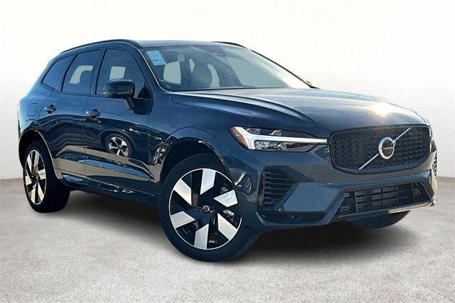 new 2025 Volvo XC60 Plug-In Hybrid car, priced at $65,485