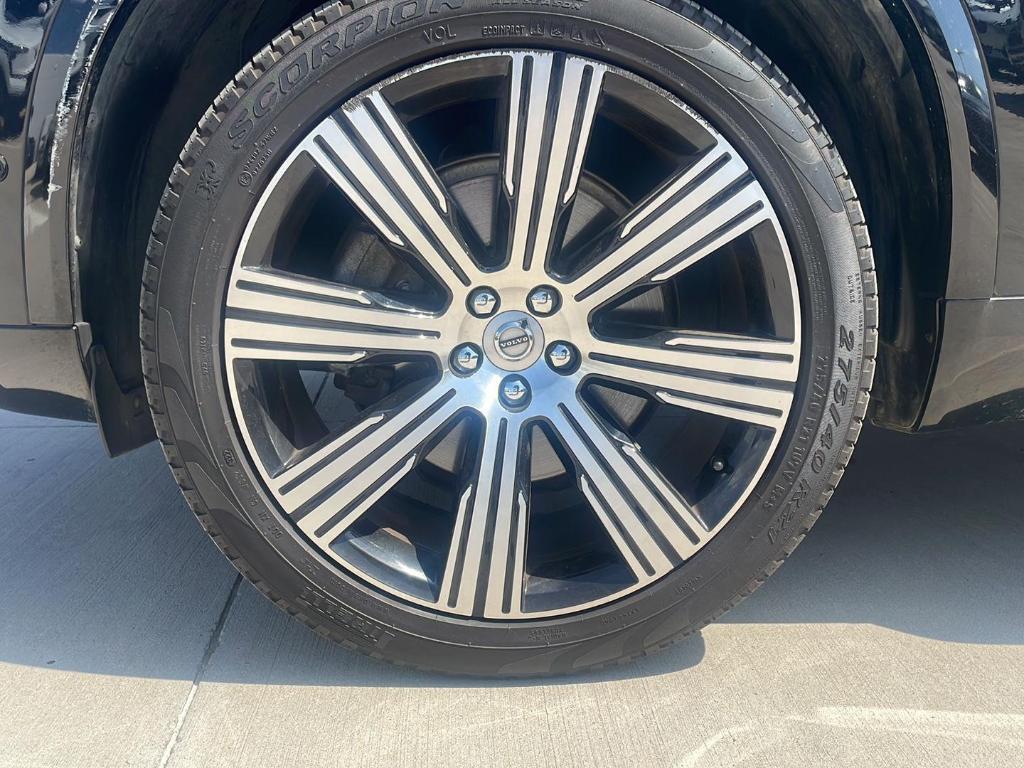 used 2021 Volvo XC90 car, priced at $32,000