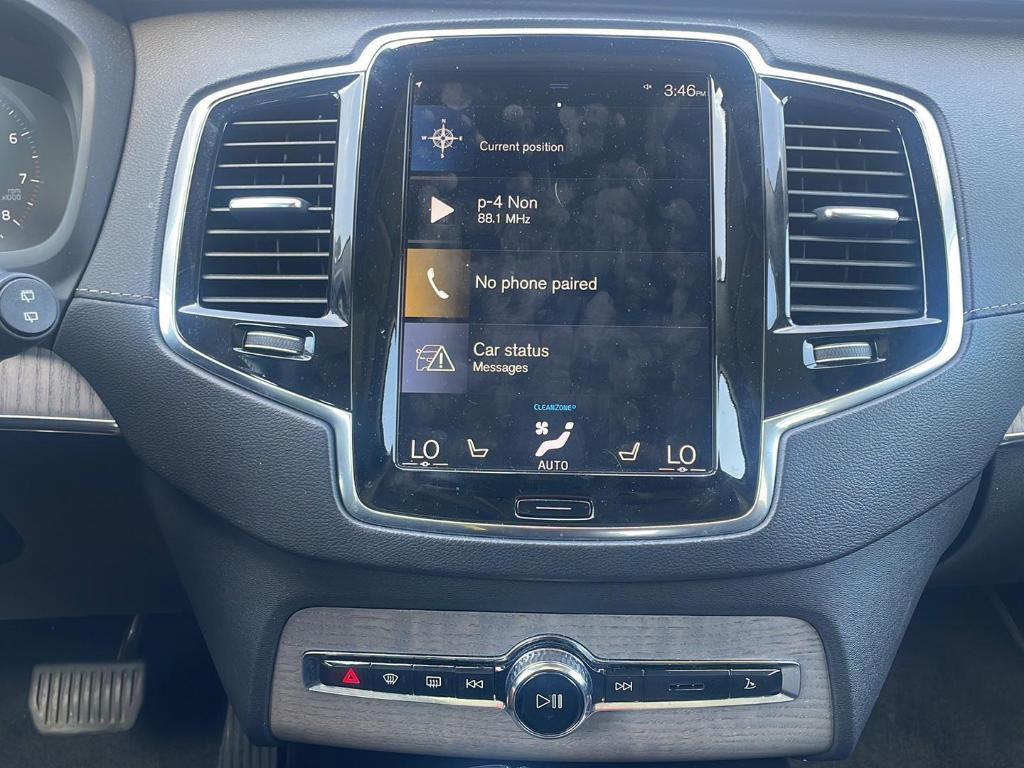 used 2021 Volvo XC90 car, priced at $32,000