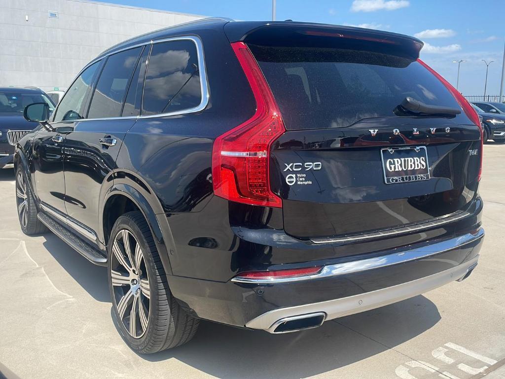 used 2021 Volvo XC90 car, priced at $32,000