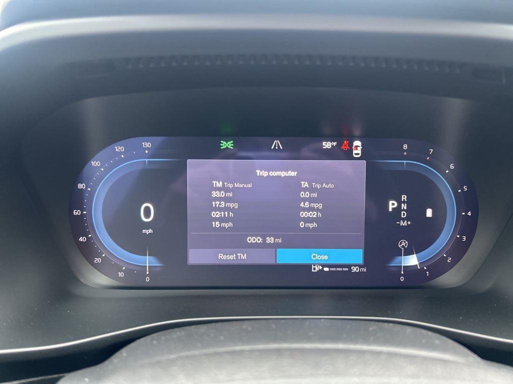new 2025 Volvo XC40 car, priced at $45,485