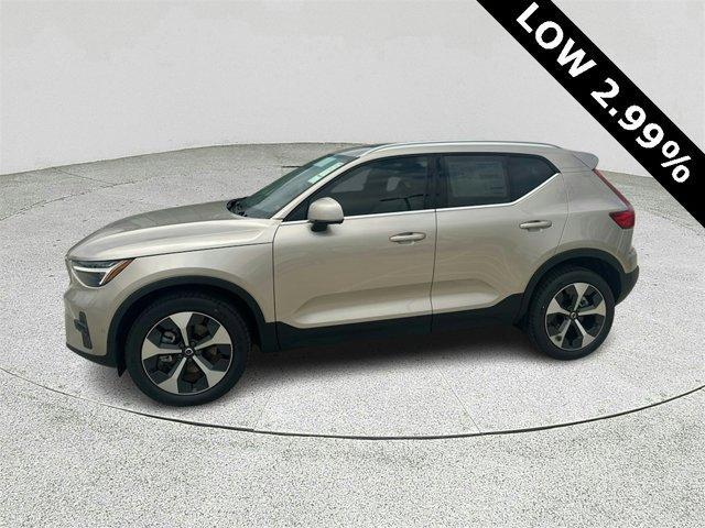 new 2024 Volvo XC40 car, priced at $43,500