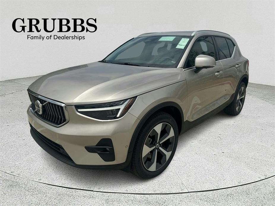 new 2024 Volvo XC40 car, priced at $43,500