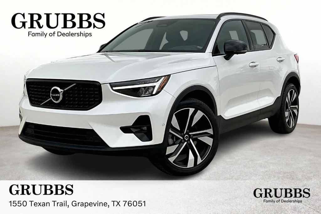 used 2024 Volvo XC40 car, priced at $38,900
