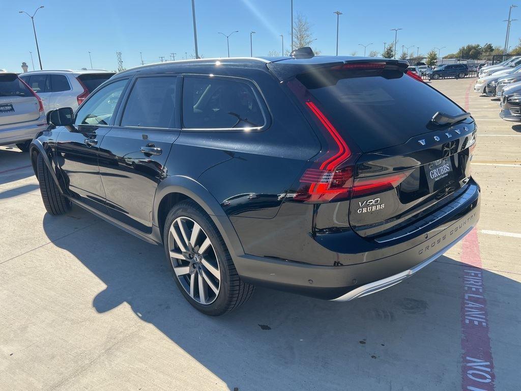 new 2025 Volvo V90 Cross Country car, priced at $59,800