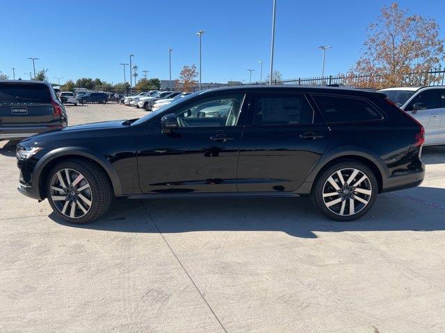 new 2025 Volvo V90 Cross Country car, priced at $63,335