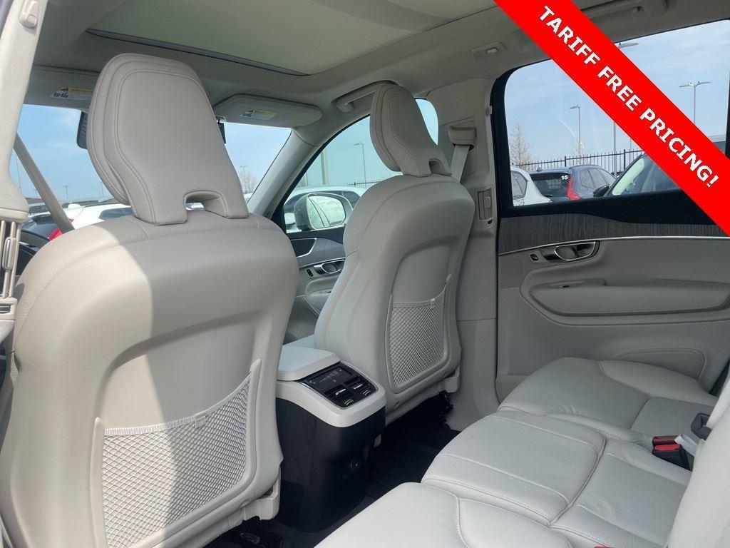 new 2025 Volvo XC90 car, priced at $64,300