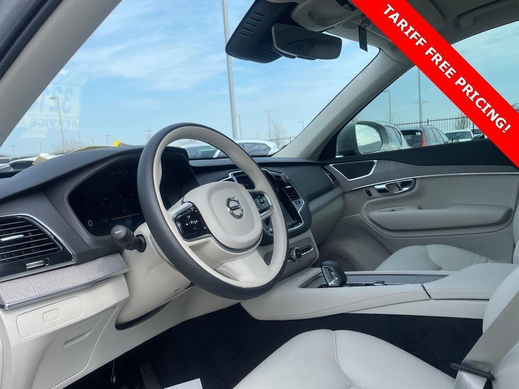 new 2025 Volvo XC90 car, priced at $64,300
