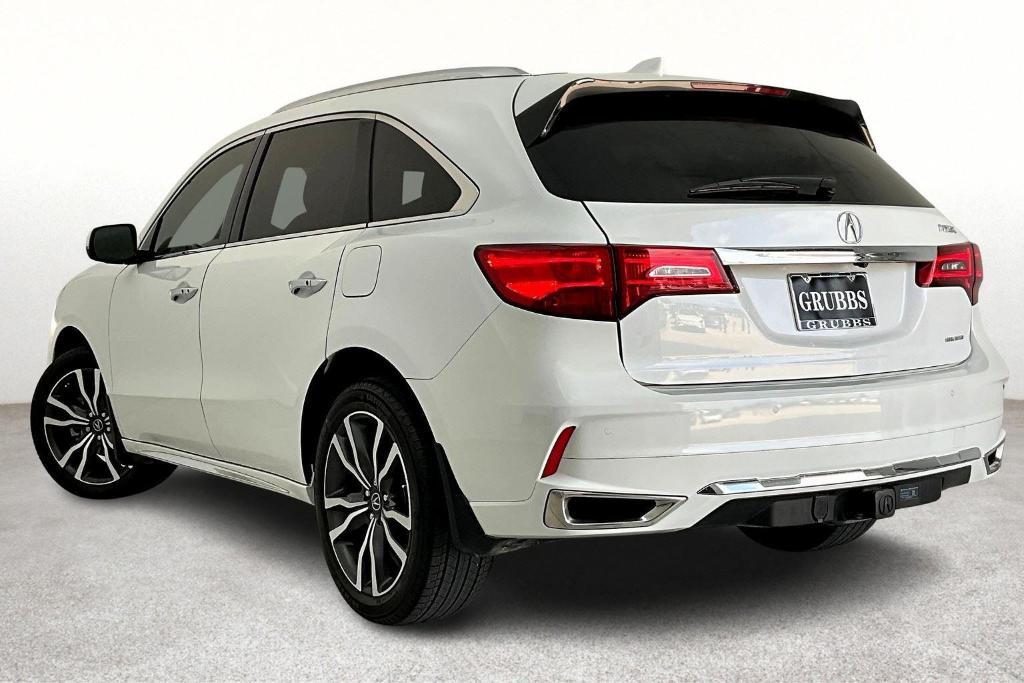 used 2020 Acura MDX car, priced at $31,900