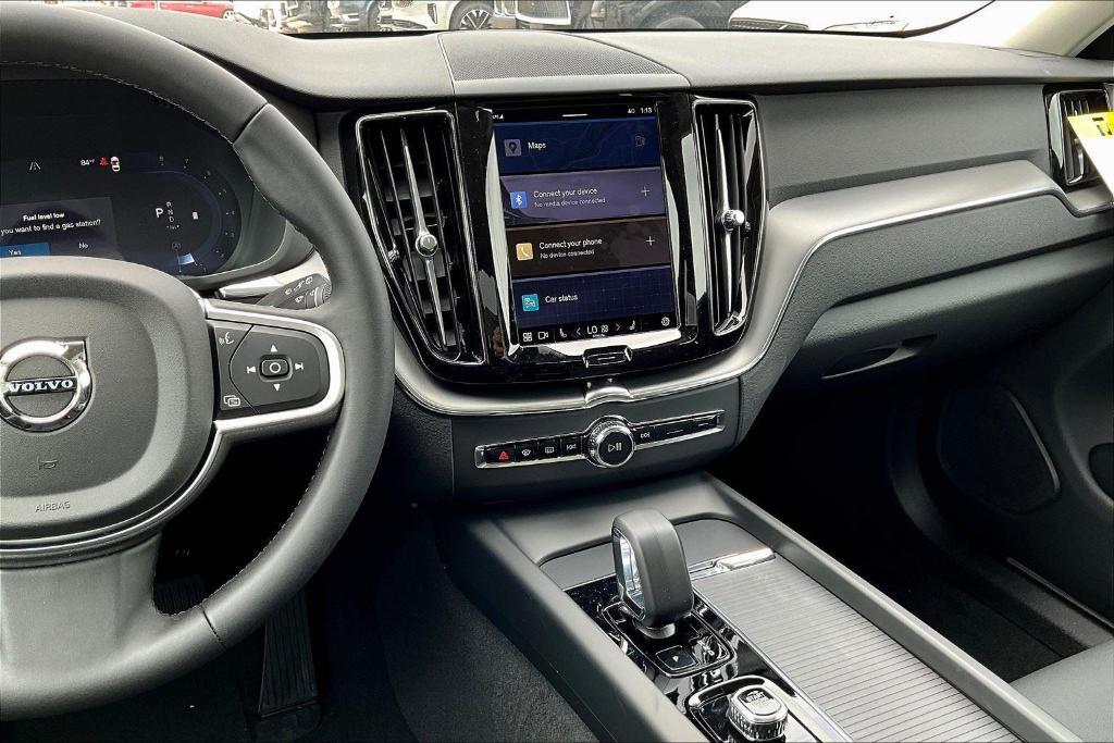 new 2025 Volvo XC60 car