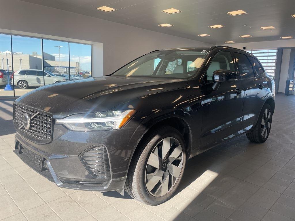 new 2025 Volvo XC60 Plug-In Hybrid car, priced at $48,985