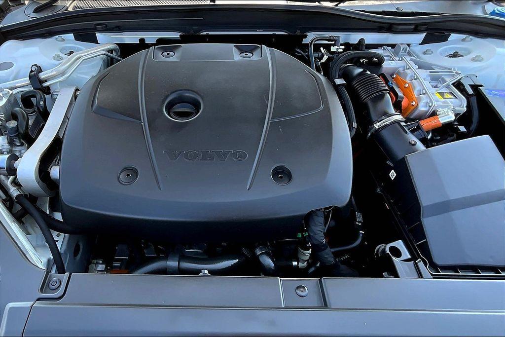 used 2024 Volvo S90 Recharge Plug-In Hybrid car, priced at $52,000