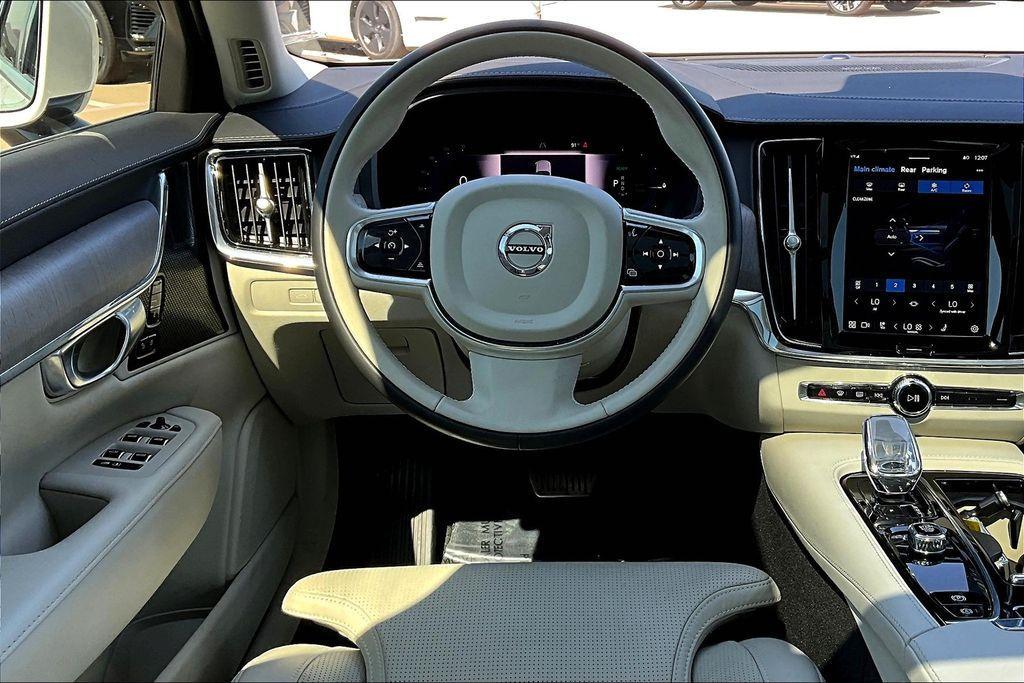 used 2024 Volvo S90 Recharge Plug-In Hybrid car, priced at $52,000