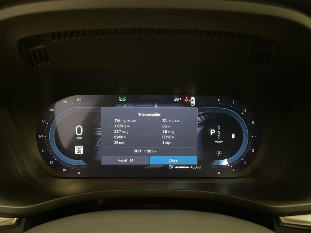 new 2025 Volvo XC60 car, priced at $55,335