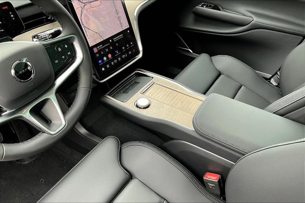 new 2025 Volvo EX90 car, priced at $98,545