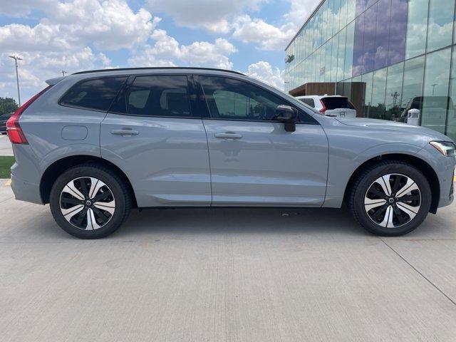 new 2025 Volvo XC60 Plug-In Hybrid car, priced at $65,435