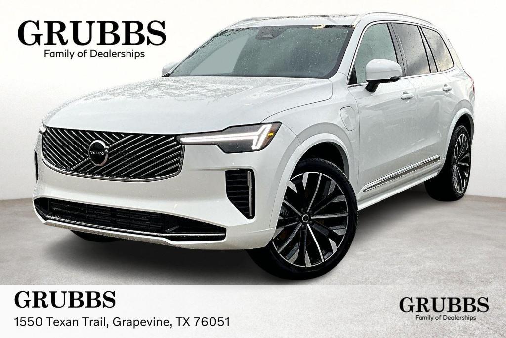 new 2025 Volvo XC90 Plug-In Hybrid car