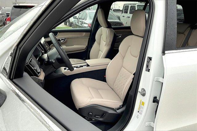 new 2025 Volvo XC90 Plug-In Hybrid car, priced at $75,485