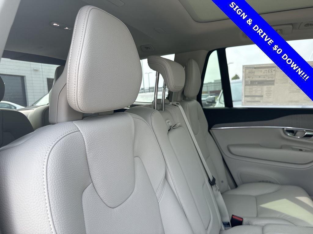 new 2025 Volvo XC90 car, priced at $48,950