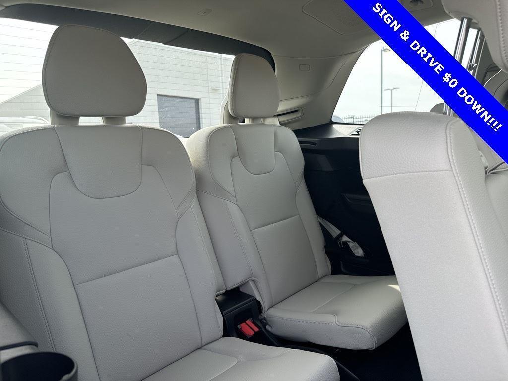 new 2025 Volvo XC90 car, priced at $48,950