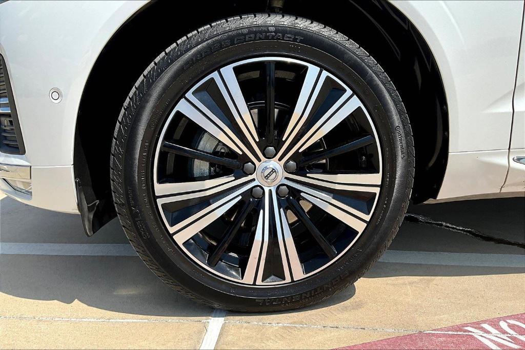 used 2023 Volvo XC60 car, priced at $38,250