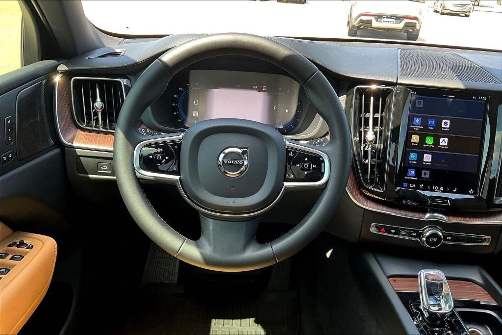 used 2023 Volvo XC60 car, priced at $38,250