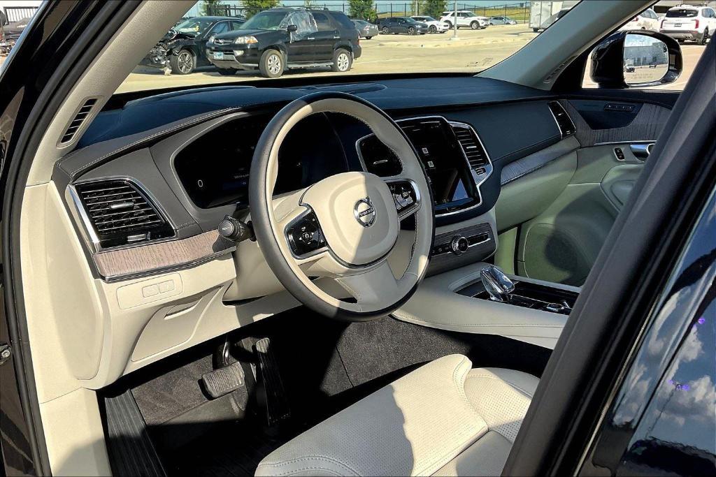used 2024 Volvo XC90 Recharge Plug-In Hybrid car, priced at $55,000