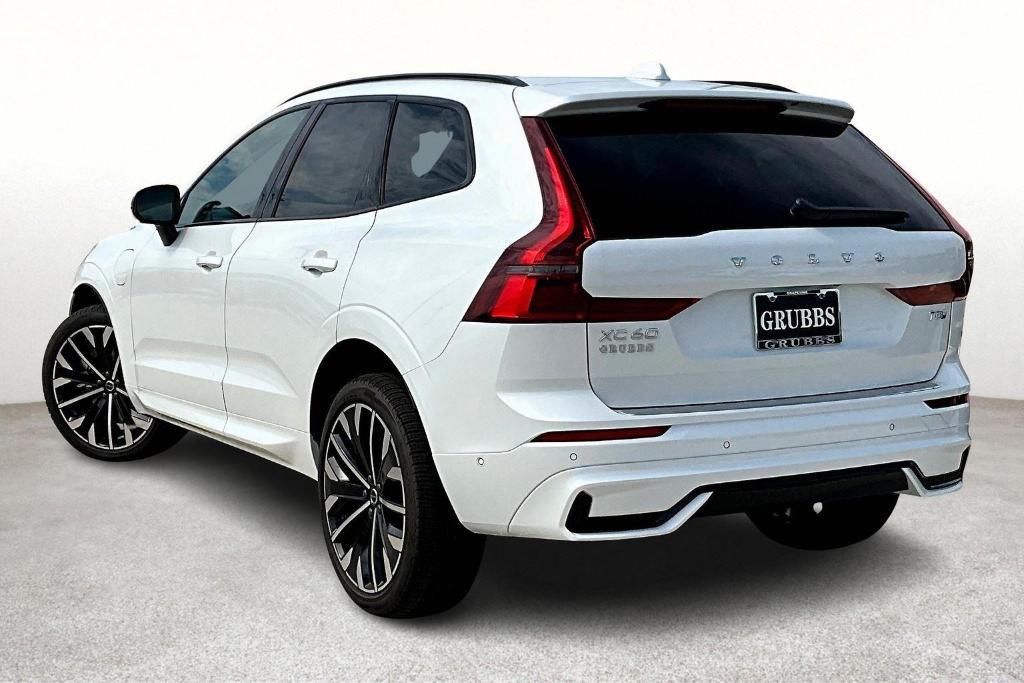 new 2026 Volvo XC60 Plug-In Hybrid car, priced at $75,235