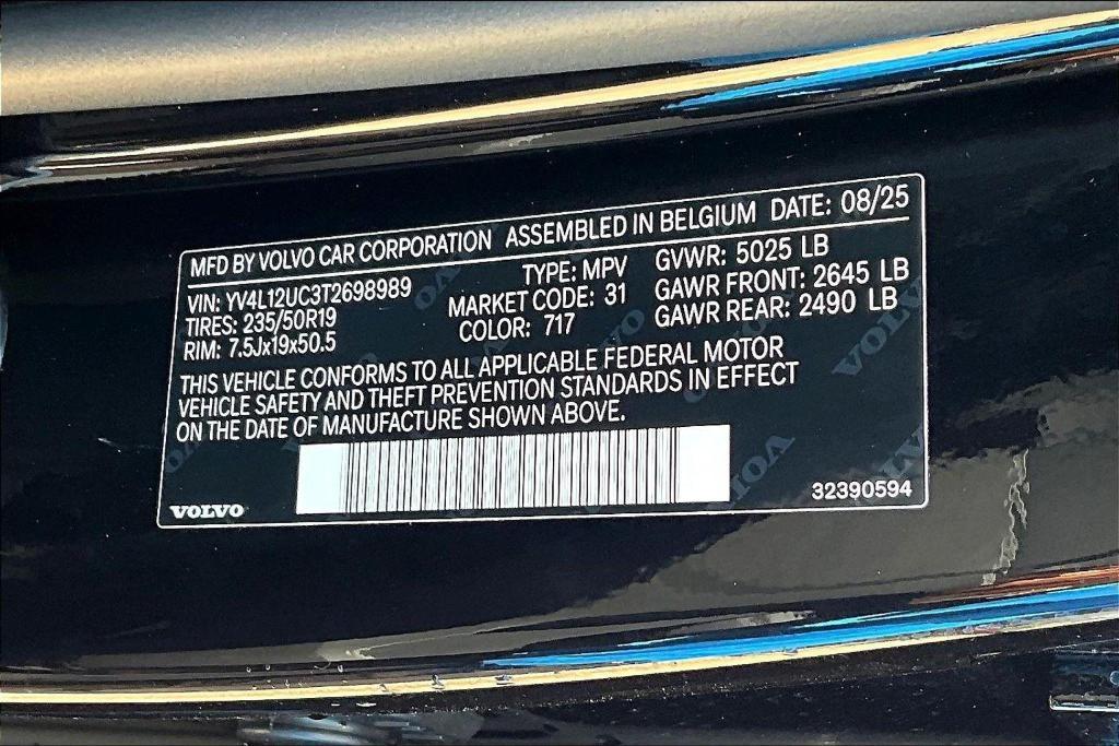 new 2026 Volvo XC40 car, priced at $50,150