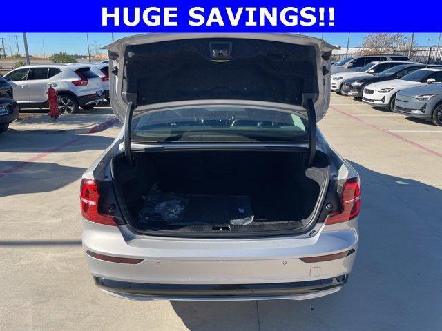new 2024 Volvo S60 car, priced at $37,995