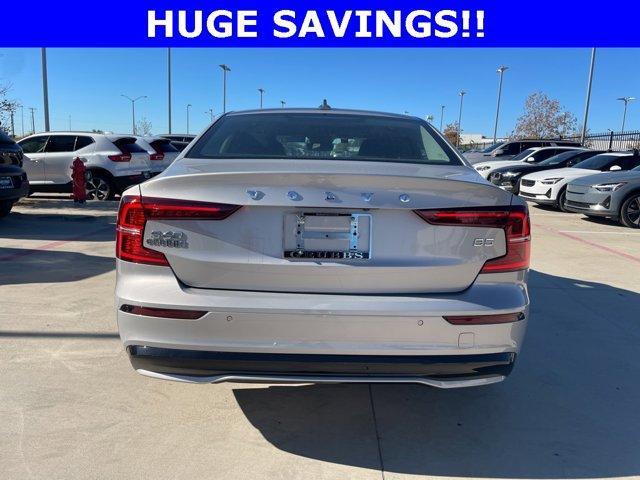 new 2024 Volvo S60 car, priced at $37,995