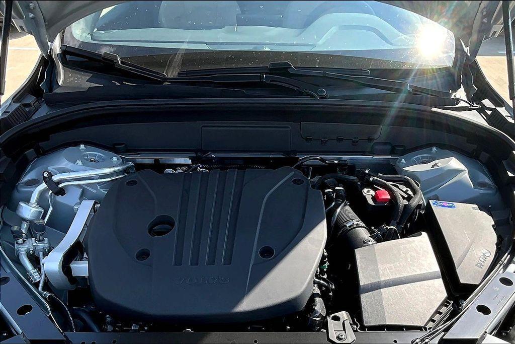 new 2026 Volvo XC60 car, priced at $57,985